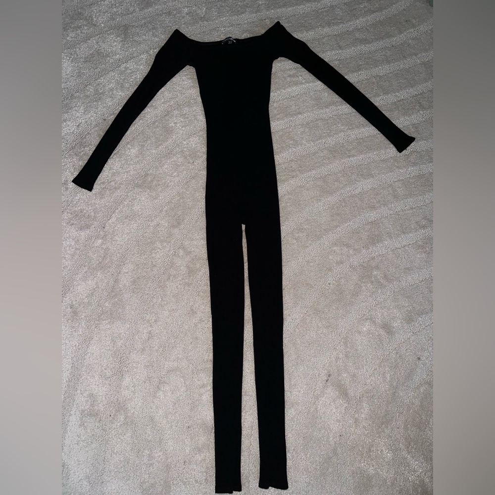 Ribbed off the shoulder body suit